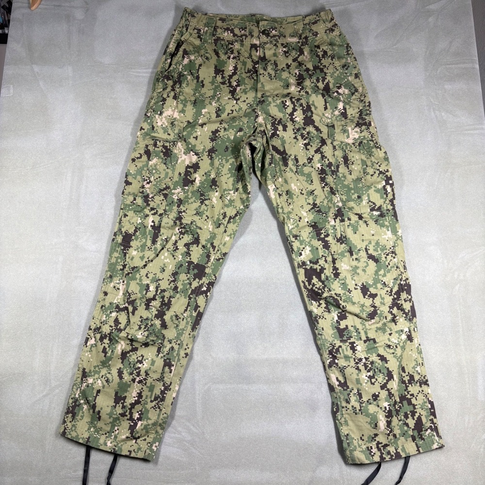 Trooper US Navy NWU Type III Digital Camo Cargo Pants Mens Medium Green 7199